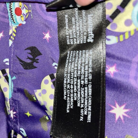 Loungefly Nightmare Before Christmas Clown Backpack Glows In The Dark Exclusive - Picture 16 of 16